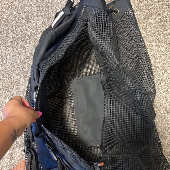 AKONA MESH BAG BACKPACK - Picture 13 of 14